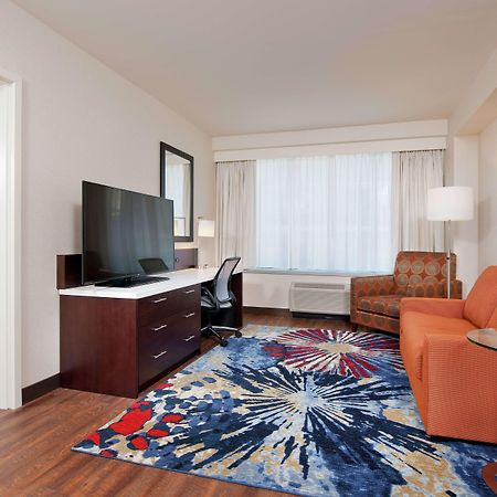 Hilton Garden Inn Pittsburgh Downtown Exteriör bild