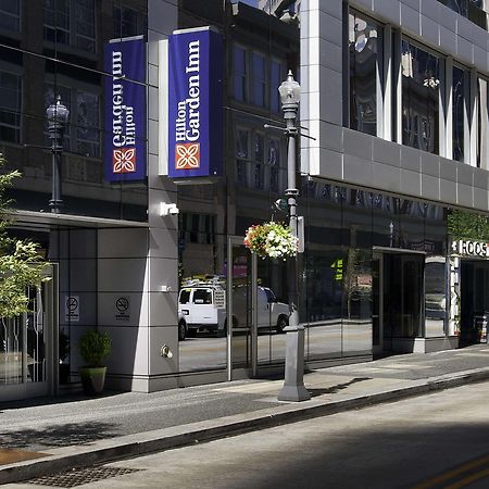 Hilton Garden Inn Pittsburgh Downtown Exteriör bild